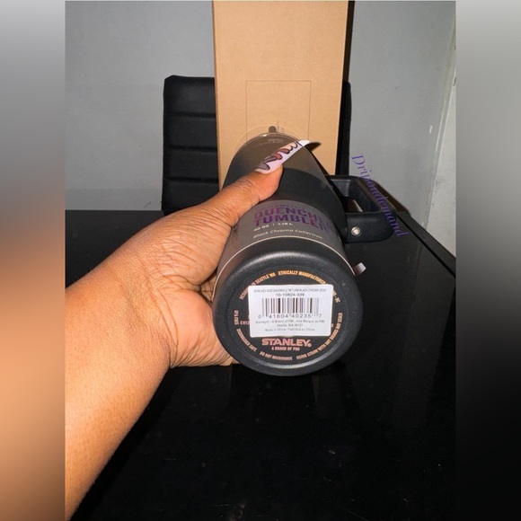 Stanley Black Chroma Quencher H2.0 Flowstate Tumbler 40oz - Picture 5 of 5